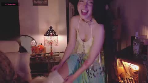 Snapshot of alaskagrace chatting on October 8, 3:26 am Alaska Grace       online show from October 8, 3:26 am