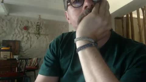 albandant online show from June 30, 8:04 am