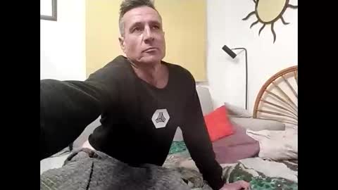 Snapshot of albertomaxchotex chatting on March 9, 6:12 pm albertomaxchotex online show from March 9, 6:12 pm