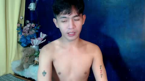 Snapshot of albertx_destroyer69 chatting on January 25, 10:08 am Albert online show from January 25, 10:08 am