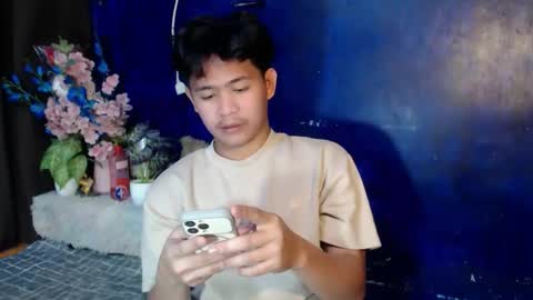 Albert online show from April 15, 2:29 am