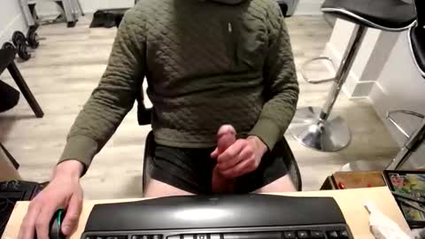 Snapshot of albo2009 chatting on February 22, 5:51 am albo2009 online show from February 22, 5:51 am