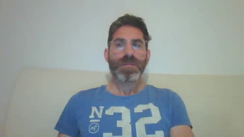 Snapshot of alcatrazcage chatting on October 3, 5:04 am Alcatrazcage online show from October 3, 5:04 am