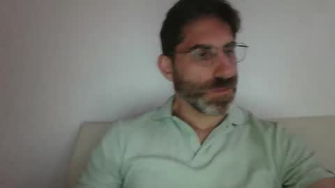 Snapshot of alcatrazcage chatting on October 5, 3:32 pm Alcatrazcage online show from October 5, 3:32 pm