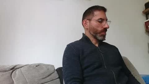 Snapshot of alcatrazcage chatting on October 14, 10:16 am Alcatrazcage online show from October 14, 10:16 am