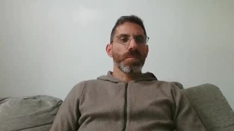 Snapshot of alcatrazcage chatting on October 17, 11:57 am Alcatrazcage online show from October 17, 11:57 am