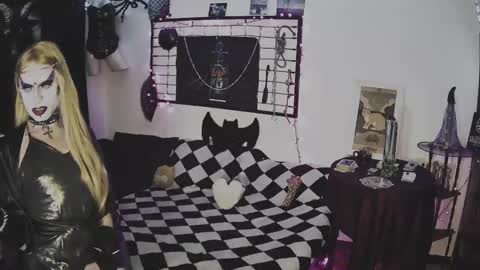 Mistic witch online show from March 3, 8:49 am