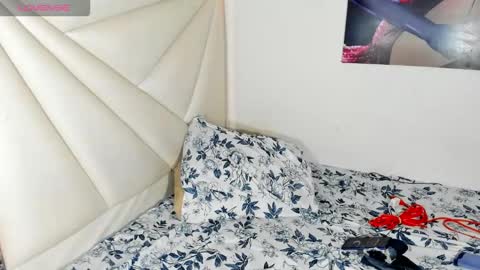 ale_noah_xxx online show from March 4, 11:27 am