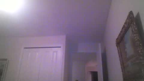 Snapshot of aleccch chatting on May 31, 7:48 am aleccch online show from May 31, 7:48 am