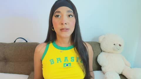 Alee Foxx  online show from May 25, 11:44 pm