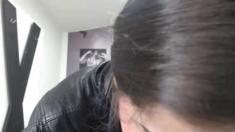 Ale online show from December 14, 11:59 am