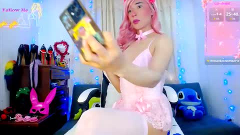 Alex online show from November 19, 5:46 pm