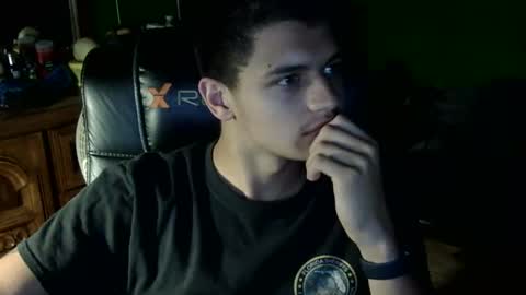 Snapshot of alej277901 chatting on May 21, 4:30 am Terry Spike online show from May 21, 4:30 am