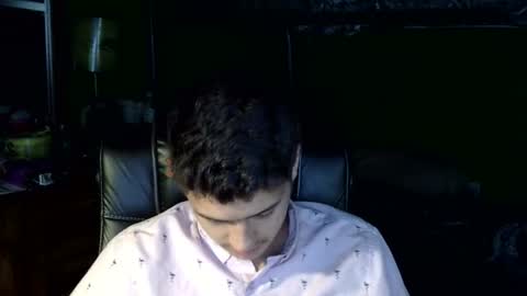 Snapshot of alej277901 chatting on May 23, 12:49 am Terry Spike online show from May 23, 12:49 am