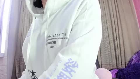 Aleja Hill online show from January 18, 1:15 pm