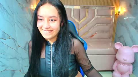 Aleja  online show from June 16, 7:27 pm