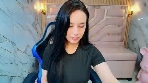 Aleja  online show from June 25, 8:13 pm