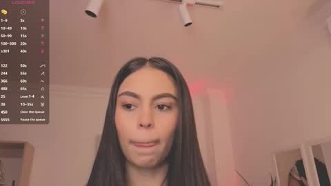 Alejandra online show from September 25, 11:47 am