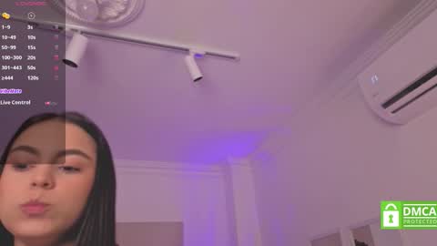 Alejandra online show from October 16, 11:33 am