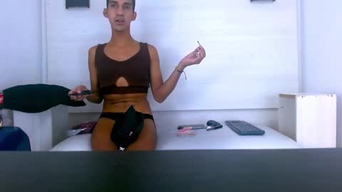 Alejandro online show from January 10, 7:59 pm