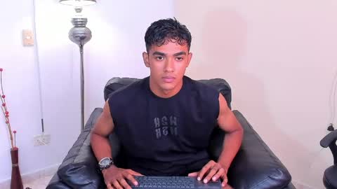 Alejandro williams online show from May 19, 8:04 pm
