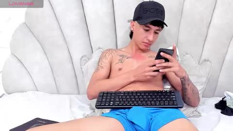 Alejo online show from March 3, 6:33 pm