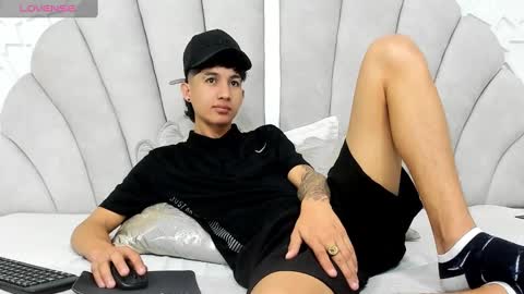 Alejo online show from March 5, 12:55 pm