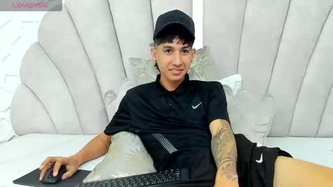 Alejo online show from March 5, 7:06 pm