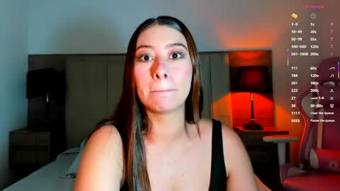 alejandra independent models online show from May 29, 11:25 pm