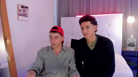 Snapshot of alejo_exotic chatting on May 5, 12:24 pm alejo_exotic online show from May 5, 12:24 pm