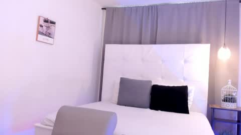 Snapshot of alejo_exotic chatting on May 12, 12:24 pm alejo_exotic online show from May 12, 12:24 pm