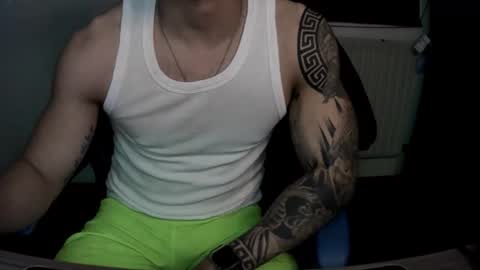 alejoduarte16 online show from November 16, 5:29 pm