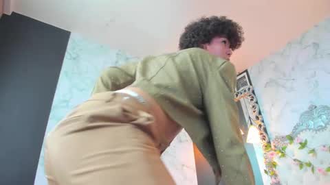 Snapshot of alejofoxx18 chatting on February 6, 6:56 pm Alejandro or Alejo online show from February 6, 6:56 pm