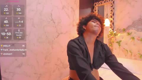 Snapshot of alejofoxx18 chatting on February 12, 11:41 pm Alejandro or Alejo online show from February 12, 11:41 pm