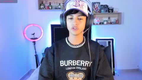 alejo online show from November 11, 8:14 am