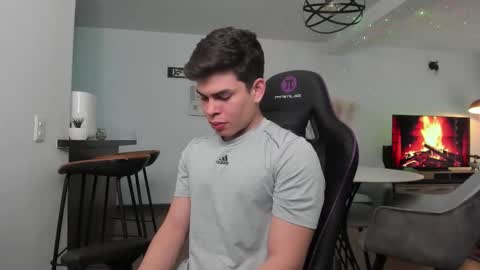 Snapshot of alejoo_twink chatting on February 27, 7:15 pm ONLYFANS Alejoo twink online show from February 27, 7:15 pm