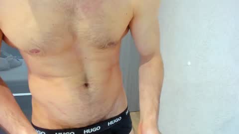 aleks_brown online show from January 31, 3:11 pm