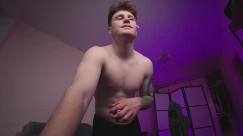 Alex and Linar online show from November 24, 11:15 pm