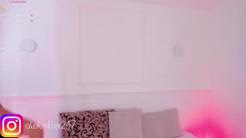 Snapshot of aleksandra_miller chatting on January 30, 12:16 pm Aleksandra online show from January 30, 12:16 pm