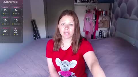 Snapshot of aleksasamui chatting on July 15, 7:46 am Aleksa online show from July 15, 7:46 am