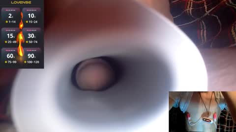 Snapshot of aleksej95 chatting on March 5, 8:16 pm Alex online show from March 5, 8:16 pm