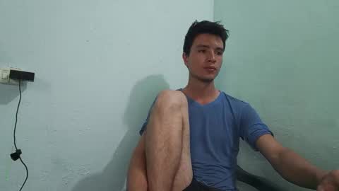 Snapshot of aleo_011 chatting on January 24, 5:00 pm Alejandro online show from January 24, 5:00 pm