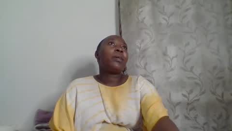 Noreen Kennth and Emilly online show from October 8, 7:28 am