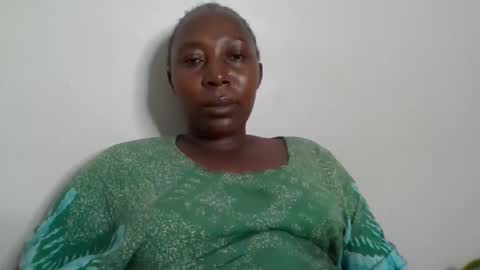 Noreen Kennth and Emilly online show from November 29, 8:01 pm