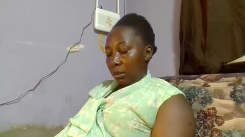 Noreen Kennth and Emilly online show from April 14, 7:25 am