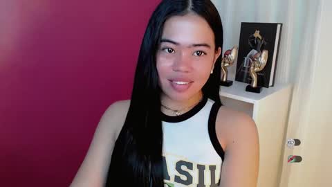 Snapshot of alesha_vibe_me chatting on April 7, 8:04 am alesha_vibe_me online show from April 7, 8:04 am