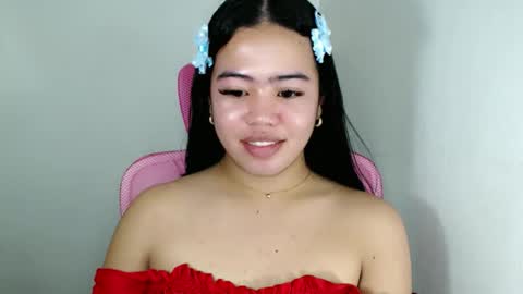 Snapshot of alesha_vibe_me chatting on May 26, 3:41 pm alesha_vibe_me online show from May 26, 3:41 pm