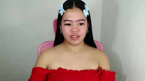 Snapshot of alesha_vibe_me chatting on May 27, 1:08 pm alesha_vibe_me online show from May 27, 1:08 pm
