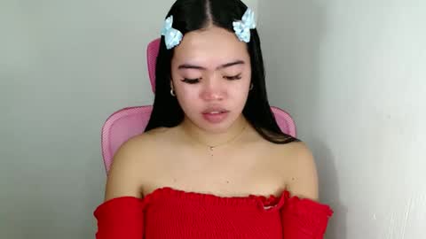Snapshot of alesha_vibe_me chatting on May 29, 2:59 pm alesha_vibe_me online show from May 29, 2:59 pm