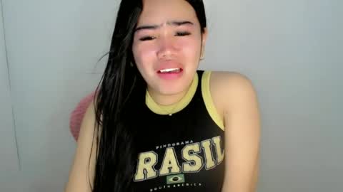 Snapshot of alesha_vibe_me chatting on June 19, 3:49 pm alesha_vibe_me online show from June 19, 3:49 pm